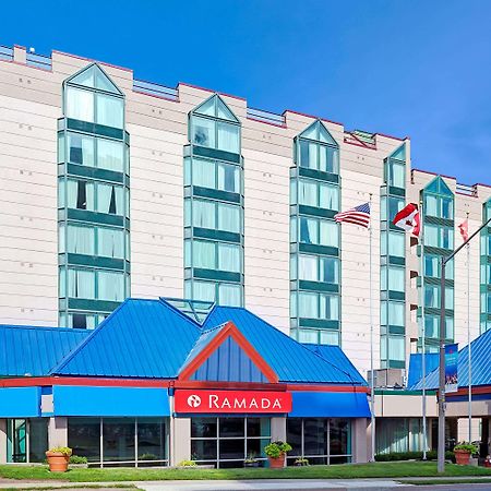 Ramada By Wyndham Niagara Falls/Fallsview Exterior photo